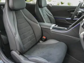 CLE 300 4MATIC Coupé |AMG|KEYL|NAVI|PANO|LED|PTS