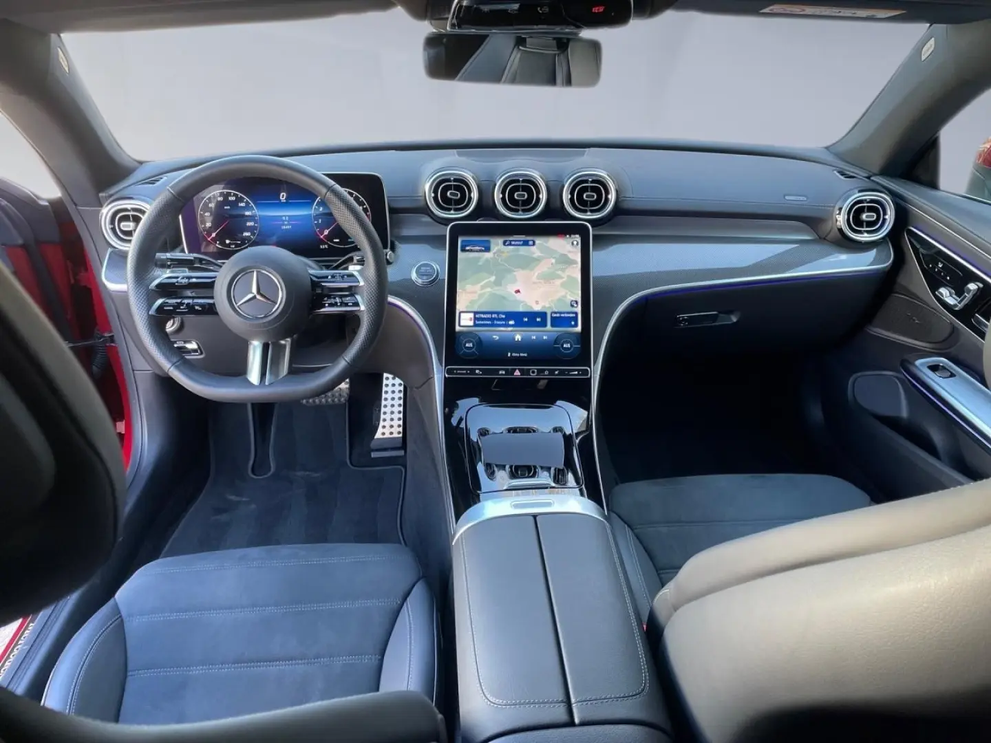 CLE 300 4M Coupé AMG+DISTRONIC+PANODACH+LENKRADH