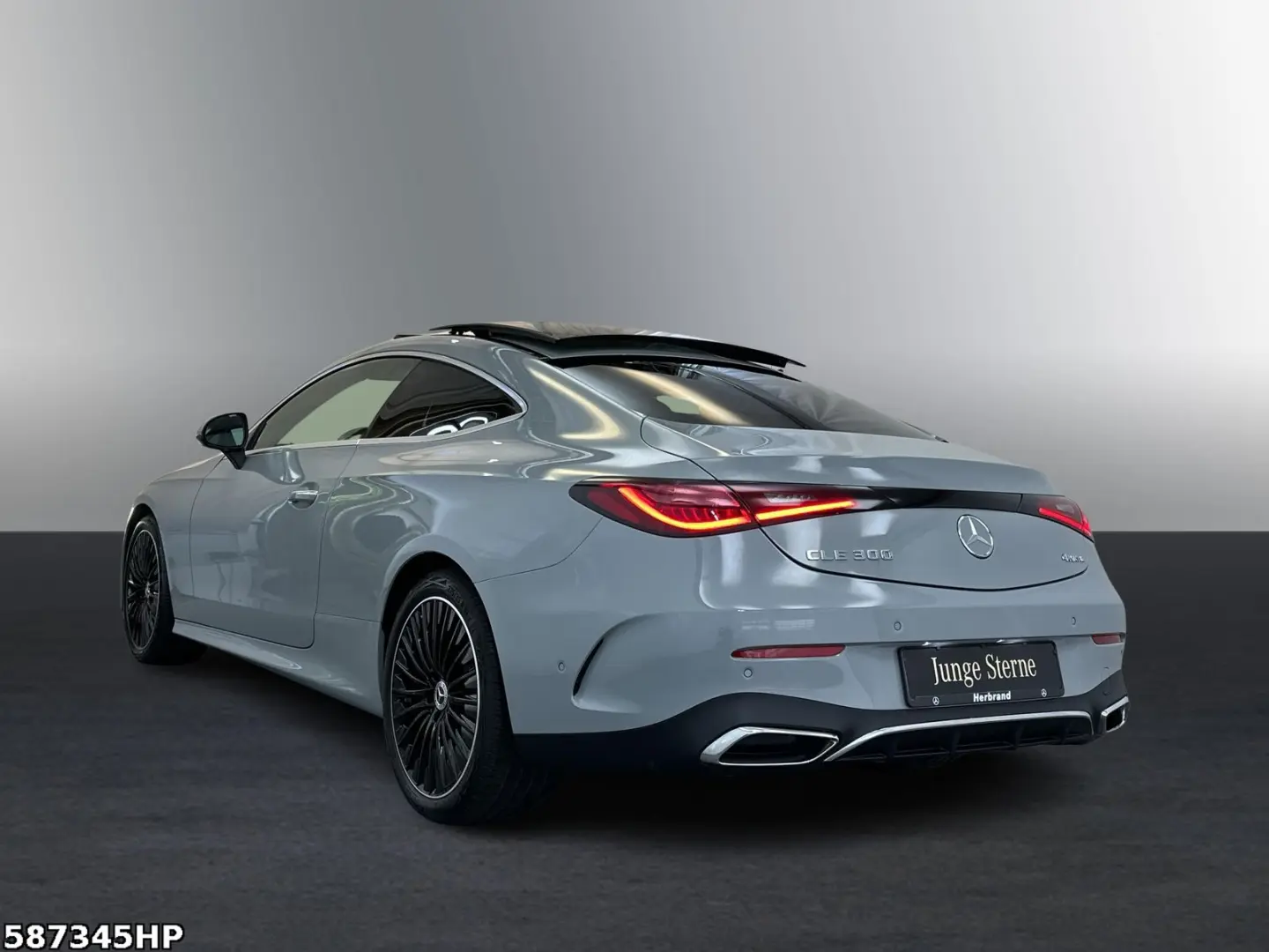 CLE 300 4M AMG Coupé  *Digital Light Panorama