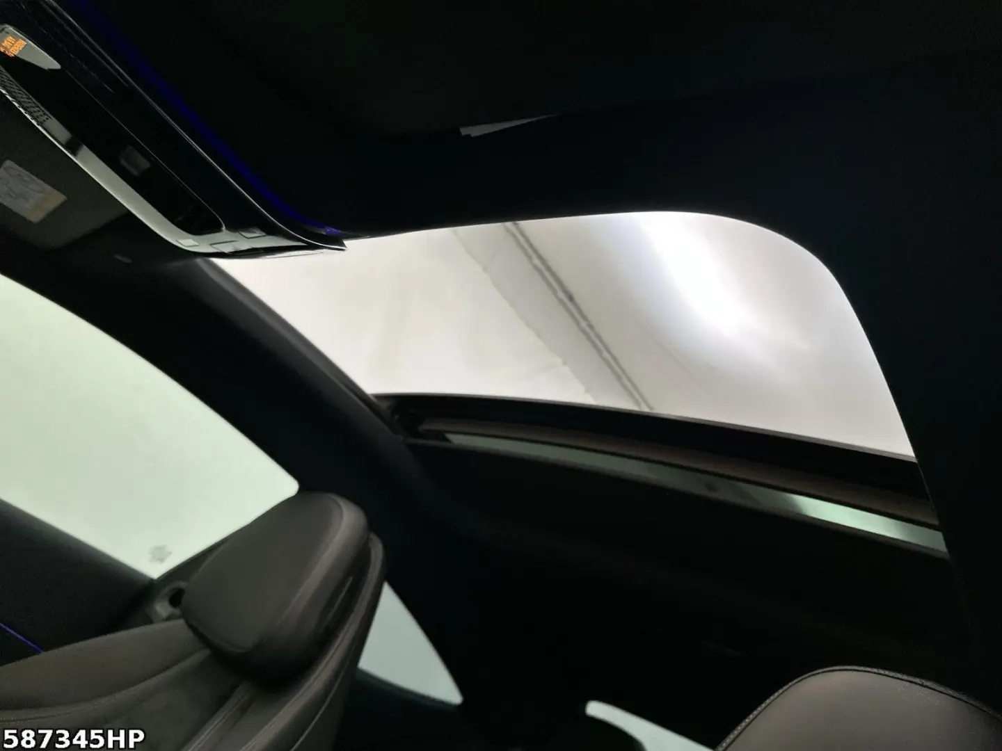 CLE 300 4M AMG Coupé  *Digital Light Panorama