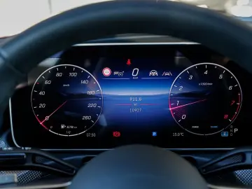 CLE 300 4M Coupé AMG Distronic Panorama 360°-K.