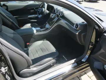 CLE 200 AMG Line 4Matic Pano-Dach Fahrass-Paket