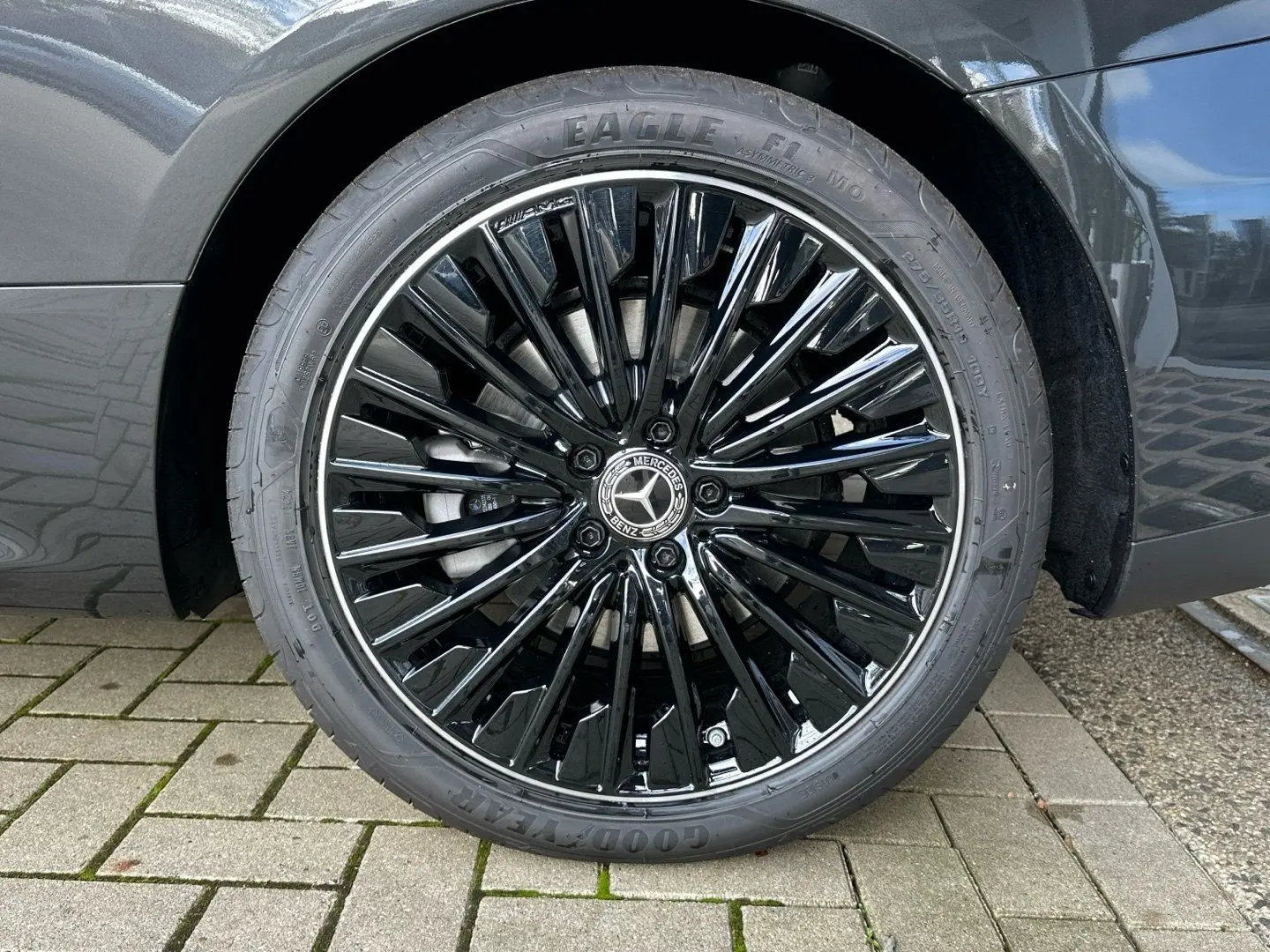 CLE 300 e AMG Distronic Pano Digital-Light AHK