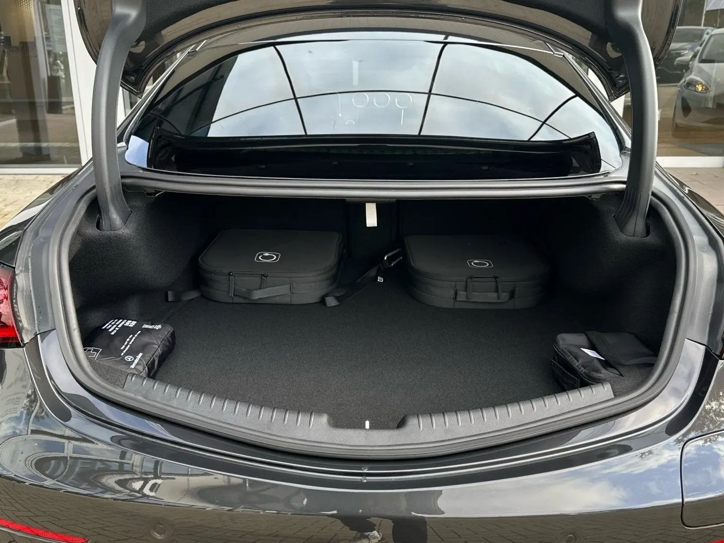 CLE 300 e AMG Distronic Pano Digital-Light AHK