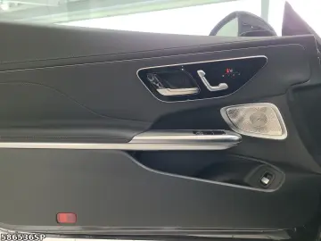 CLE 300 4M AMG Coupé  20 Zoll Pano Night Memory