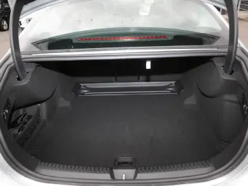 E 450 4M Avantgarde Sitzklima Distronic 360°