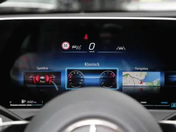 E 450 4M Avantgarde Sitzklima Distronic 360°