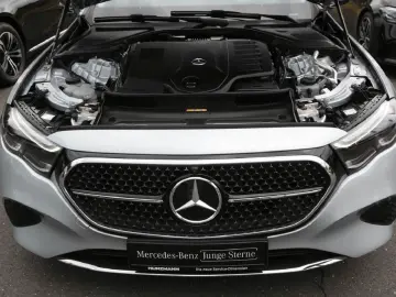 E 450 4M Avantgarde Sitzklima Distronic 360°