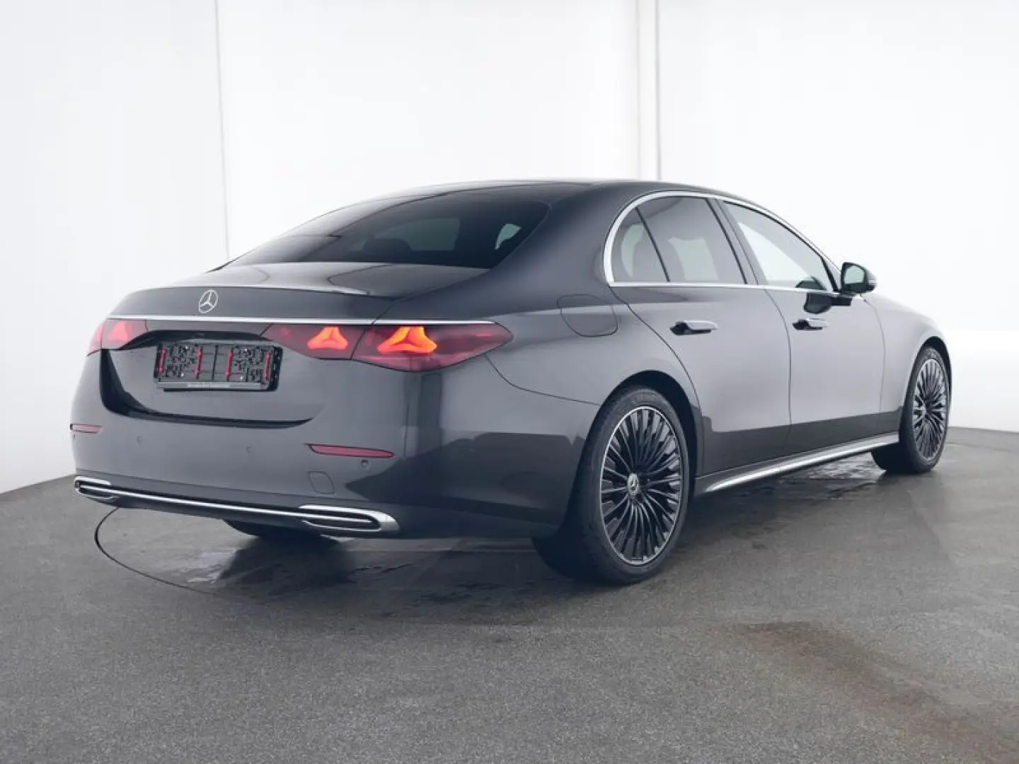 E 200 4M Exlusive+Premium+Air+Superscreen+4D+AHK