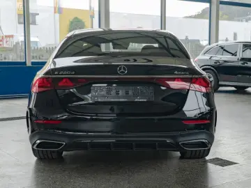 E 220 d 4M AMG-Sport/Pano/Burm4D/Sitzklima/Night