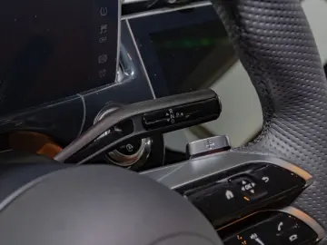 E 220 d 4M AMG-Sport/Pano/Burm4D/Sitzklima/Night