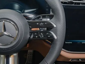 E 220 d 4M AMG-Sport/Pano/Burm4D/Sitzklima/Night