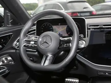 E 450 d 4M AMG Night Superscreen Navi 360° Memor