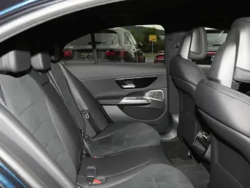 E 450 d 4M AMG Night Superscreen Navi 360° Memor