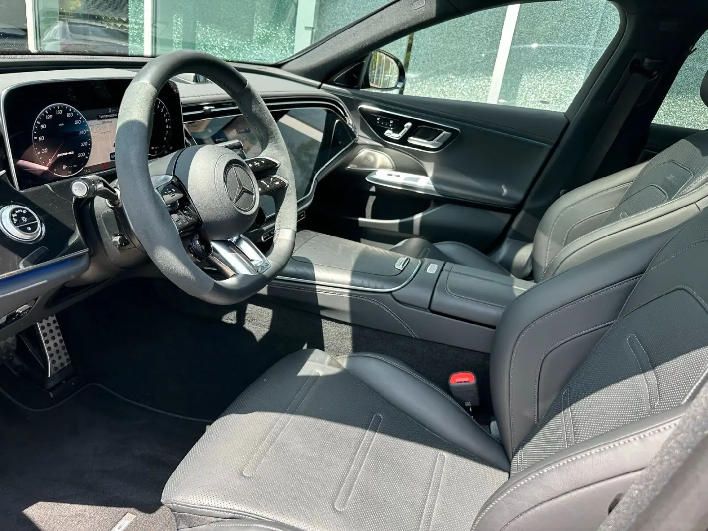 Mercedes-AMG E 53 Hybrid 4M+ Lim. PANO*PREMIUM*