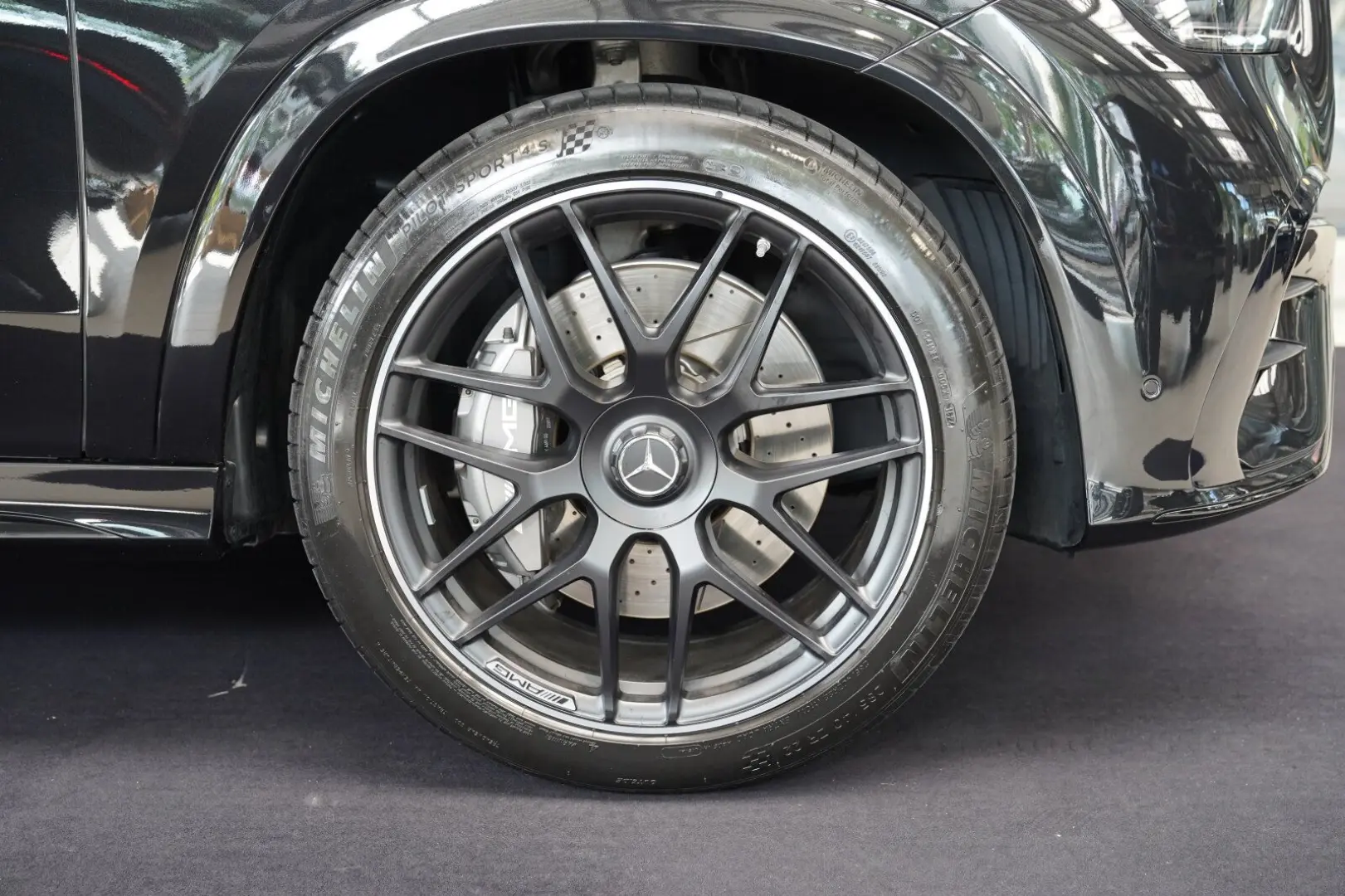 GLE 53 AMG 4M+ Hybrid 0,5% Kreuzspeiche Massage