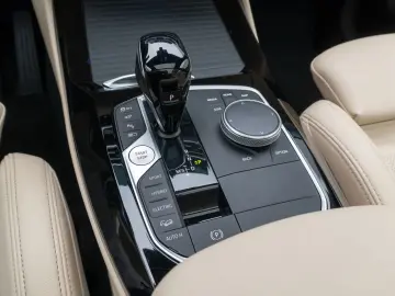 X3 xD30e Panorama 360° HUD DAB HiFi Komfort 21