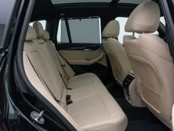 X3 xD30e Panorama 360° HUD DAB HiFi Komfort 21