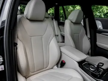 X3 xDrive20d M SPORT+PANO+HuD+PA+SHZ+20