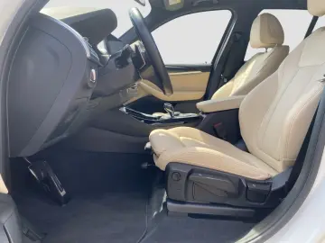 X3 xDrive20i ///M-Sport Laser SpurAss AHK HUD