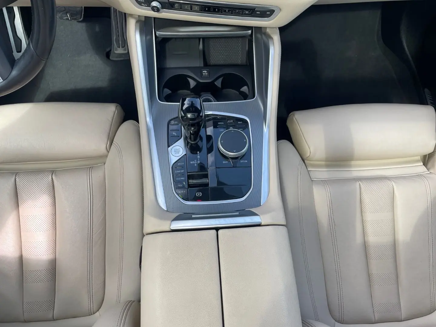 X6 xDrive40d M Sport Pano HiFi RFK PDC Sitzhzg.