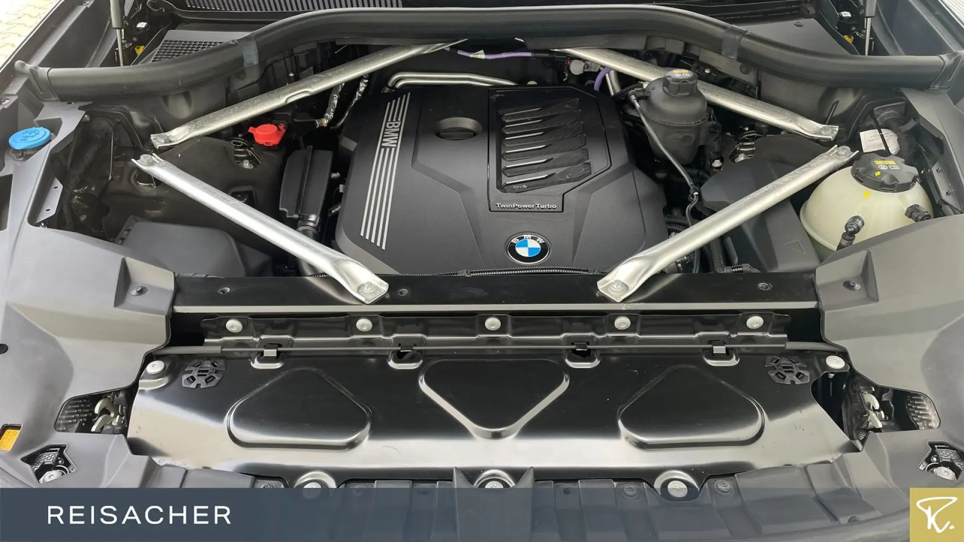 X7 xDrive40i DAPro.LCPro.HuD,Laser,Sthz.Glasapp