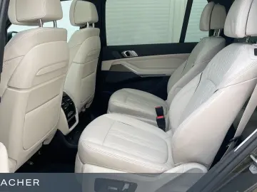 X7 xDrive40i DAPro.LCPro.HuD,Laser,Sthz.Glasapp