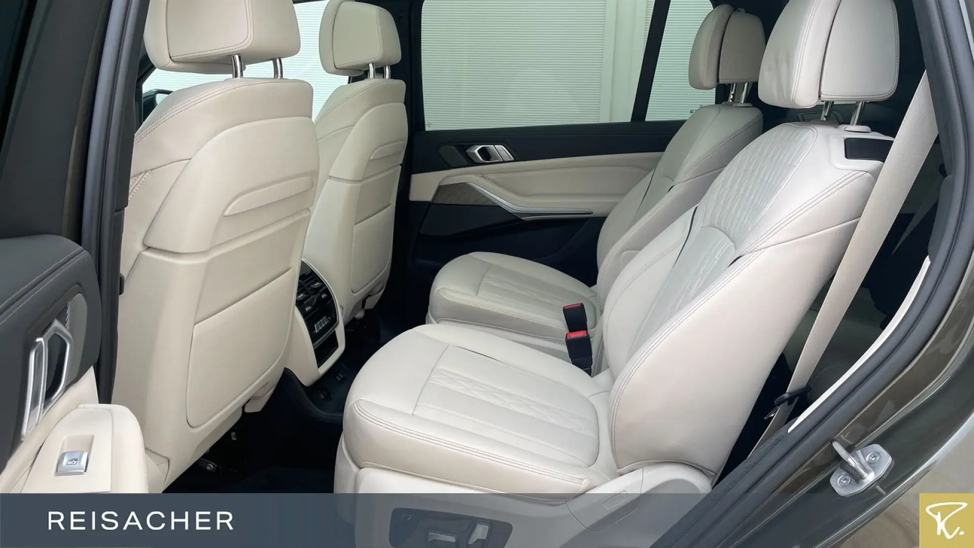 X7 xDrive40i DAPro.LCPro.HuD,Laser,Sthz.Glasapp