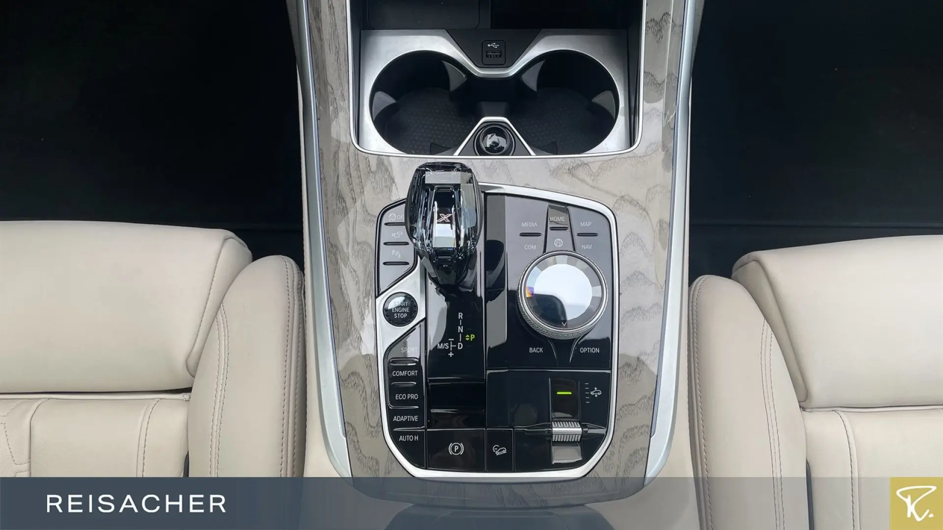 X7 xDrive40i DAPro.LCPro.HuD,Laser,Sthz.Glasapp