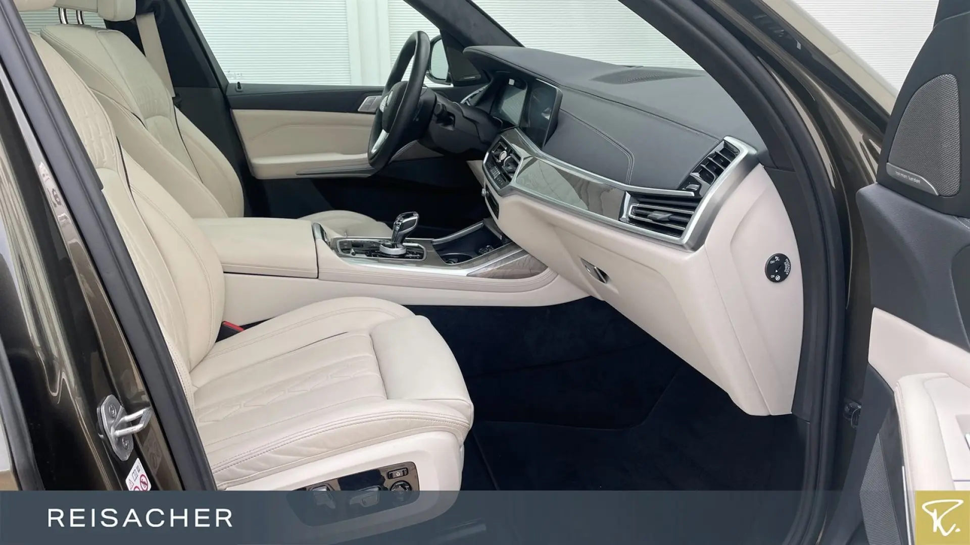X7 xDrive40i DAPro.LCPro.HuD,Laser,Sthz.Glasapp