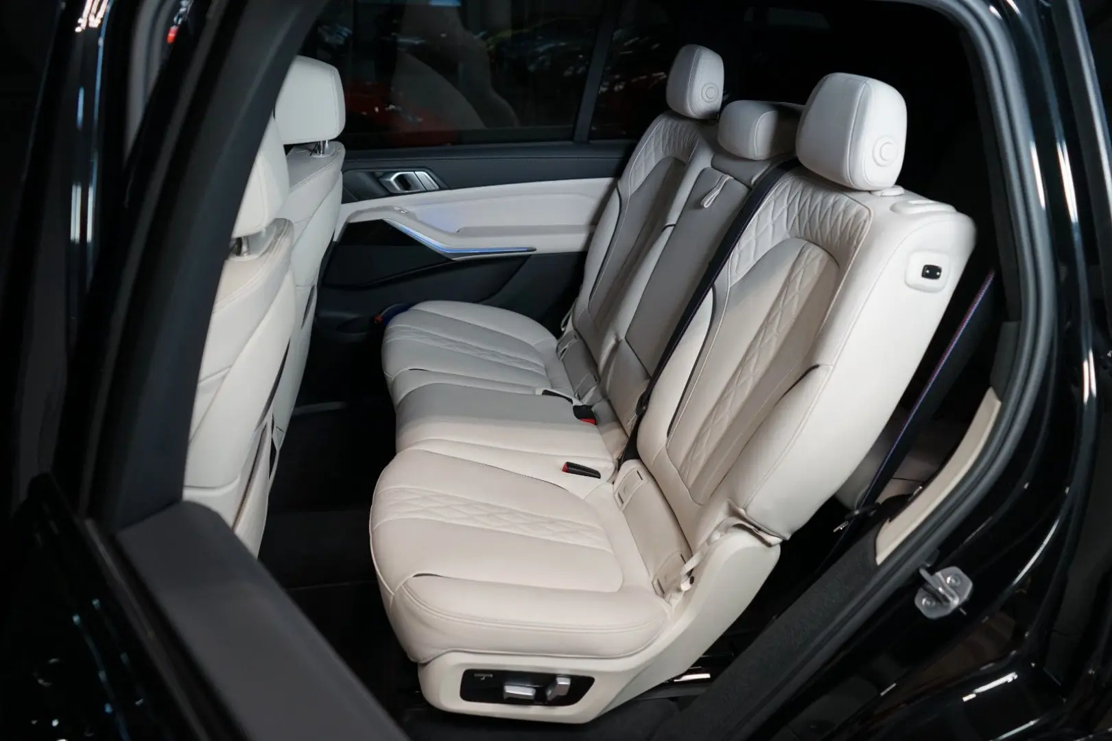 X7*40d*xDRIVE*SERVIS*TOW*AUX.HEAT.*77.603€ NETTO