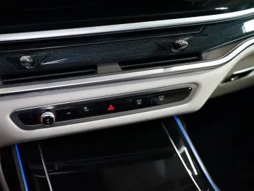 X7*40d*xDRIVE*SERVIS*TOW*AUX.HEAT.*77.603€ NETTO