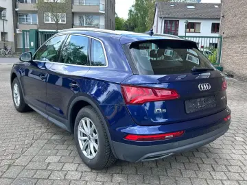 Audi Q5 35 TDI S-tronic Virtual Cockpit LED