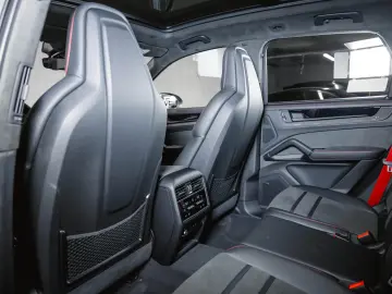 Porsche Cayenne GTS Panorama 22 Zoll SportDesign