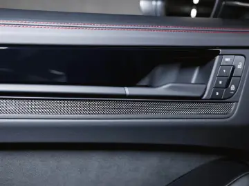 Porsche Cayenne GTS Panorama 22 Zoll SportDesign