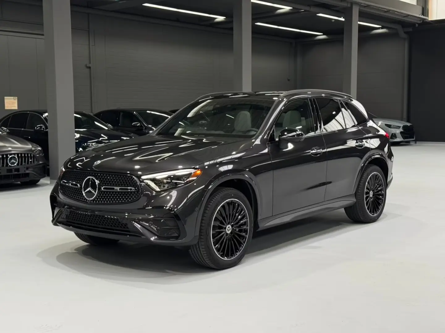 Mercedes-Benz GLC 300 AMG 4MATIC Premium