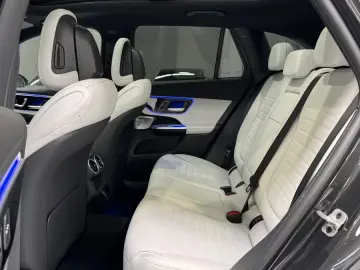 Mercedes-Benz GLC 300 AMG 4MATIC Premium