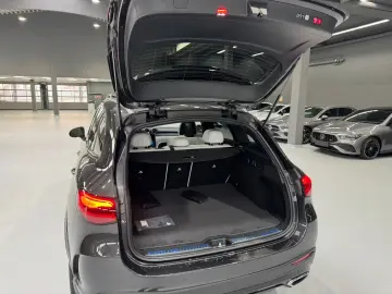 Mercedes-Benz GLC 300 AMG 4MATIC Premium