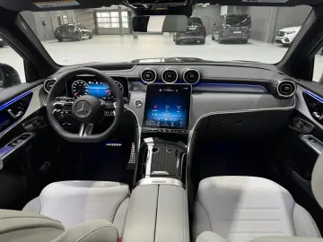 Mercedes-Benz GLC 300 AMG 4MATIC Premium