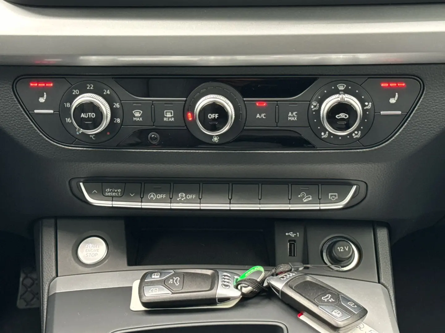 Audi Q5 2.0 TDI Business - Mild Hybrid - Automata - 2021