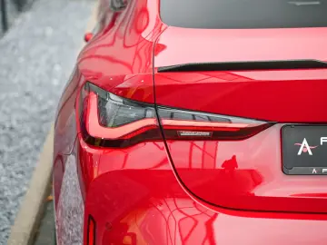 M4 Competition 50 Jahre Edition* M Race Track*