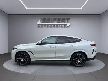 X6 xDrive40d | M-SPORT | AHK | Harman | PANO |