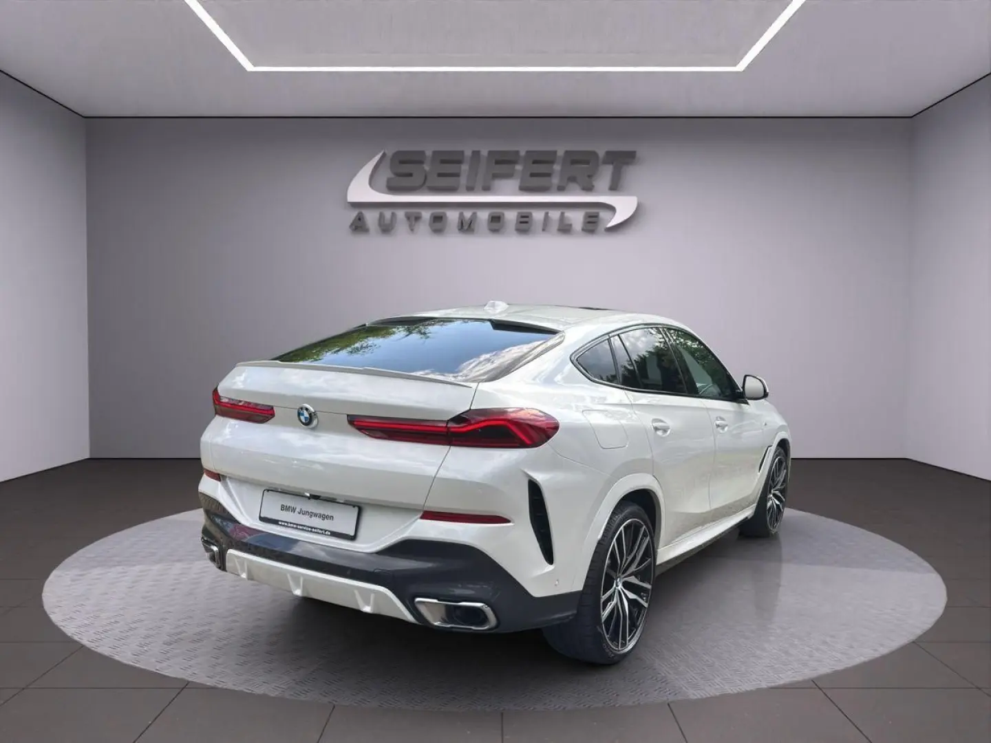 X6 xDrive40d | M-SPORT | AHK | Harman | PANO |