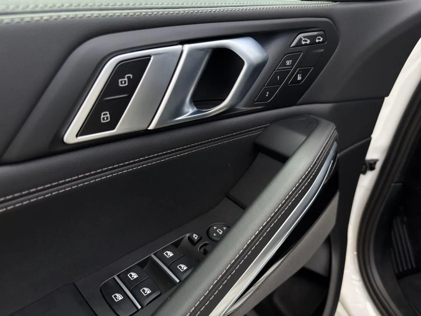 X6 xDrive40d | M-SPORT | AHK | Harman | PANO |