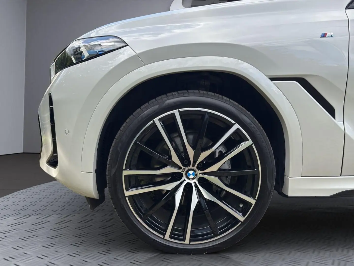 X6 xDrive40d | M-SPORT | AHK | Harman | PANO |