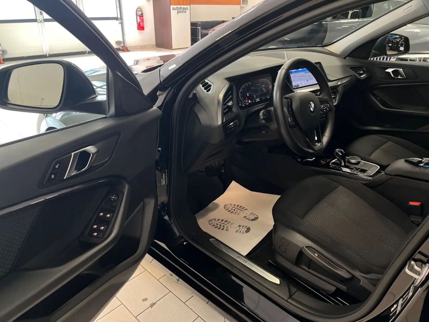 BMW 118d/LCPProf/Navi/LED/Tempom/