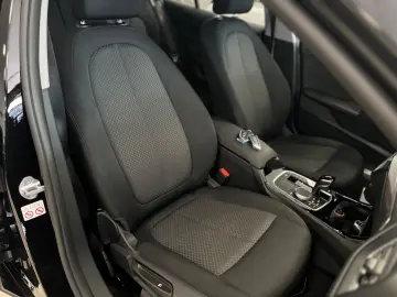 BMW 118d/LCPProf/Navi/LED/Tempom/