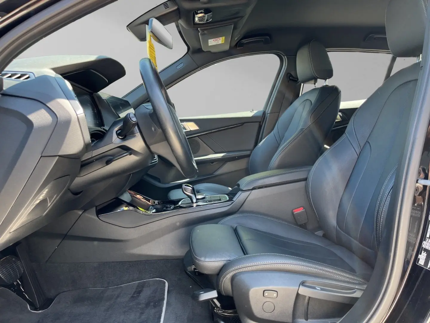 BMW 118i Sport Line Aut. LED 17