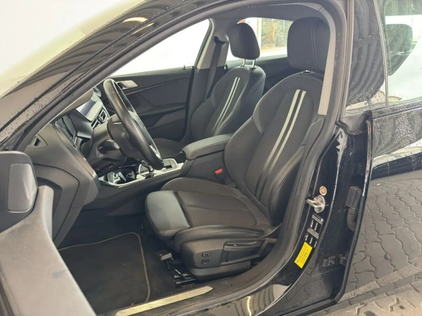 BMW 218iA Gran Coupé Sport Line LED.ACC.HiFi