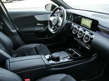 MERCEDES BENZ A180 |Edition|AMG|NIGHT|LED|NAVI|MBUX|
